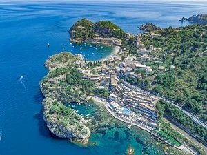 SEARESORT VRETREATS ATLANTIS BAY – Mazzeo