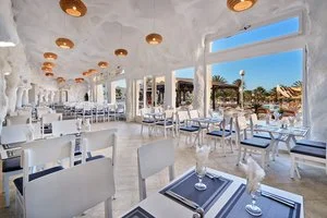 LES QUATRE SAISONS BY MEDINA HOTELS(EX BAYA BEACH) – Medenina