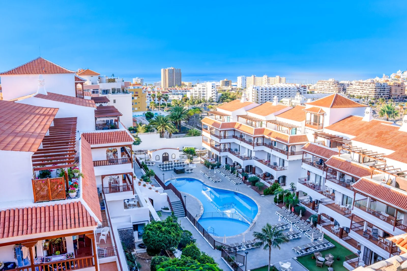 Coral Los Alisios Aparthotel 