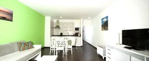 CORAL LOS ALISIOS APARTHOTEL – Los Cristianos