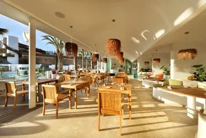 HARD ROCK HOTEL TENERIFE – Adeje