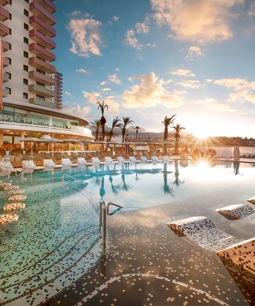 HARD ROCK HOTEL TENERIFE – Adeje