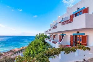 HOTEL ALBATROS – Lakki