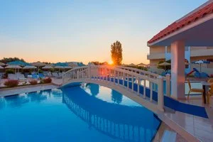 HOTEL MEMPHIS BEACH – Kolympia