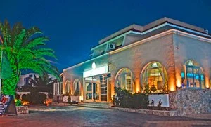 SACALLIS INN BEACH HOTEL – Kampos