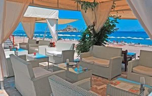 SACALLIS INN BEACH HOTEL – Kampos