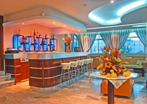 SACALLIS INN BEACH HOTEL – Kampos