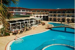 MAJESTIC HOTEL & SPA – Laganas
