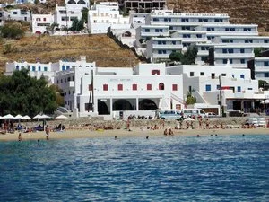 HOTEL ARTEMIS – Santo Stefano