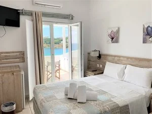 HOTEL ARTEMIS – Santo Stefano