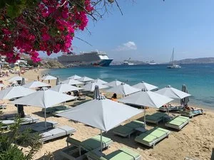 HOTEL ARTEMIS – Santo Stefano