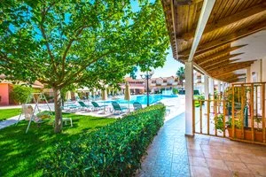 ZEFYROS ECORESORT HOTEL – Arkadioi