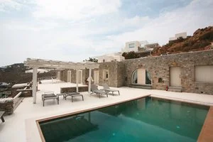 ATLANTIS BEACH RESIDENCE – Mykonos
