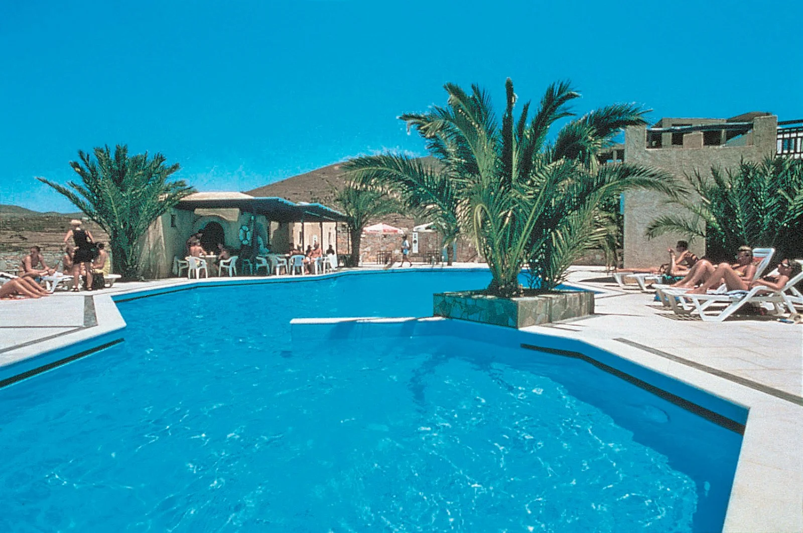 Homer'S Inn Hotel - Piscina E Struttura