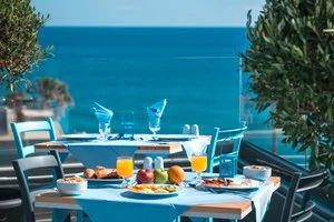 ENORME INFINITY BEACH HOTEL – Limenas Chersonisou