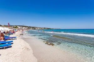ENORME INFINITY BEACH HOTEL – Limenas Chersonisou