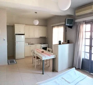 SUNBEAM APARTHOTEL – Agios Nikolaos