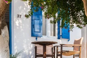 HOTEL VIENOULAS GARDEN – Mykonos