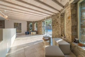 HOTEL VIENOULAS GARDEN – Mykonos