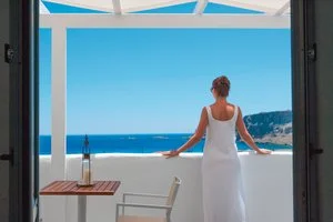 HOTEL LINDOS SUN – Lindo