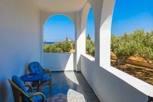 HOTEL BLUE SEA – Lakki