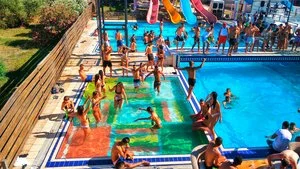 HOTEL PERKES – Agrilia