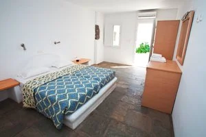 PARADISE BEACH RESORT – Mikonos