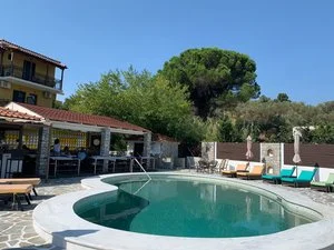 HOTEL SKIATHOS ISLAND SUITE – Troulos