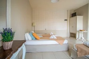 APPARTAMENTI GOLDEN SUN – Malia