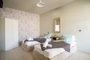 APPARTAMENTI GOLDEN SUN – Malia