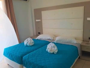 HOTEL COSTA ANGELA – Coo