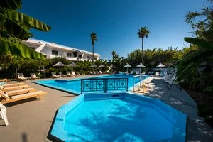 HOTEL COSTA ANGELA – Coo