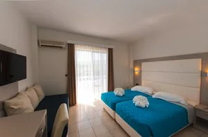 HOTEL COSTA ANGELA – Coo