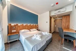HOTEL POLLIS – Limenas Chersonisou