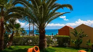 HOTEL THEO – Stalos