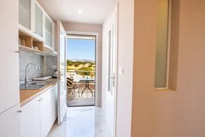 ANASTASIA LUXURY APARTMENTS – Lakki