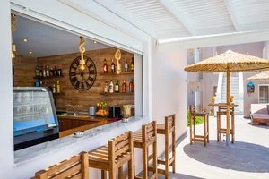 ANASTASIA LUXURY APARTMENTS – Lakki