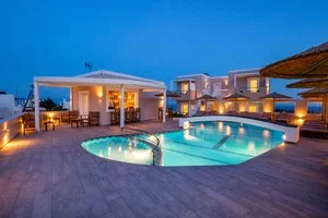 ANASTASIA LUXURY APARTMENTS – Lakki