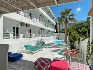AZURE MARE HOTEL – Limenas Chersonisou