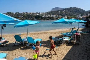 ALMYRIDA VILLAGE & WATERPARK – Almirida