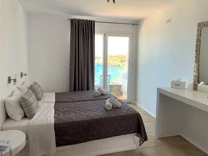 NEW PARADISE BEACH RESORT – Mikonos