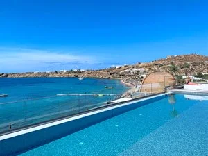NEW PARADISE BEACH RESORT – Mikonos