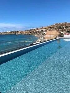 NEW PARADISE BEACH RESORT – Mikonos