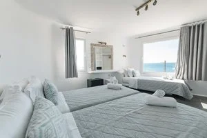NEW PARADISE BEACH RESORT – Mikonos