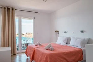 NEW PARADISE BEACH RESORT – Mikonos