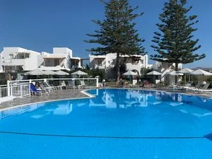 HOTEL BIRIKOS – Agios Prokopios