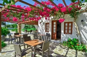 HOTEL BIRIKOS – Agios Prokopios