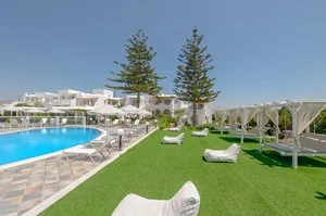 HOTEL BIRIKOS – Agios Prokopios