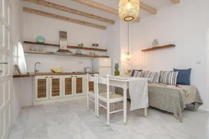 HOTEL BIRIKOS – Agios Prokopios