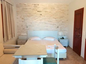 HOTEL PLAKA II – Nasso